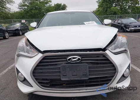 2016 Hyundai Veloster Turbo z USA, uszkodzony, nr VIN KMHTC6AE2GU278382